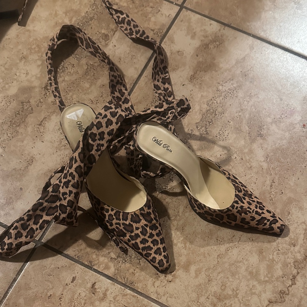 Wild Rose Leopard Print Heels